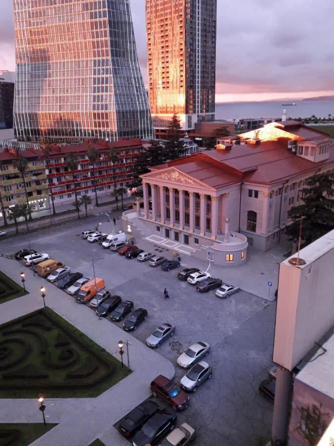 Apartment Boulevardside Batumi Eksteriør billede
